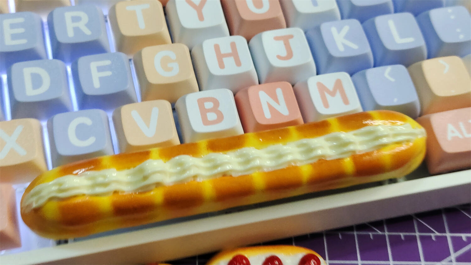 1pc Butter Bread Spacebar Artisan Clay Food Keycaps MX for Mechanical Gaming Keyboard